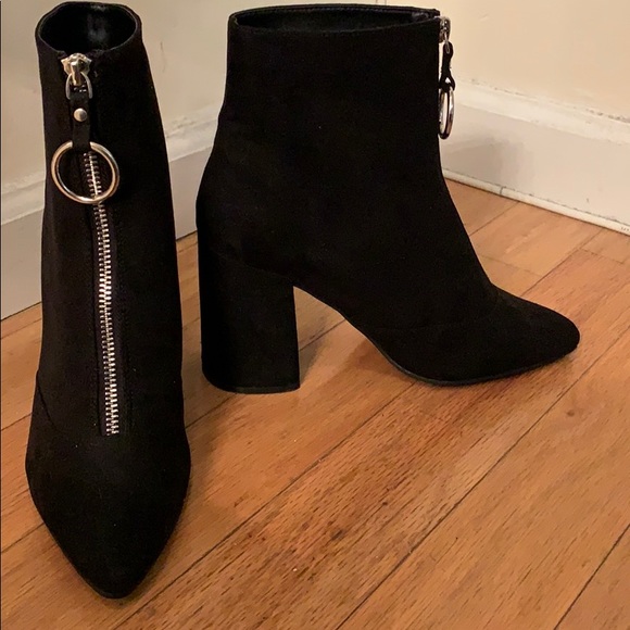 Boohoo Zipper Booties - Picture 2 of 5